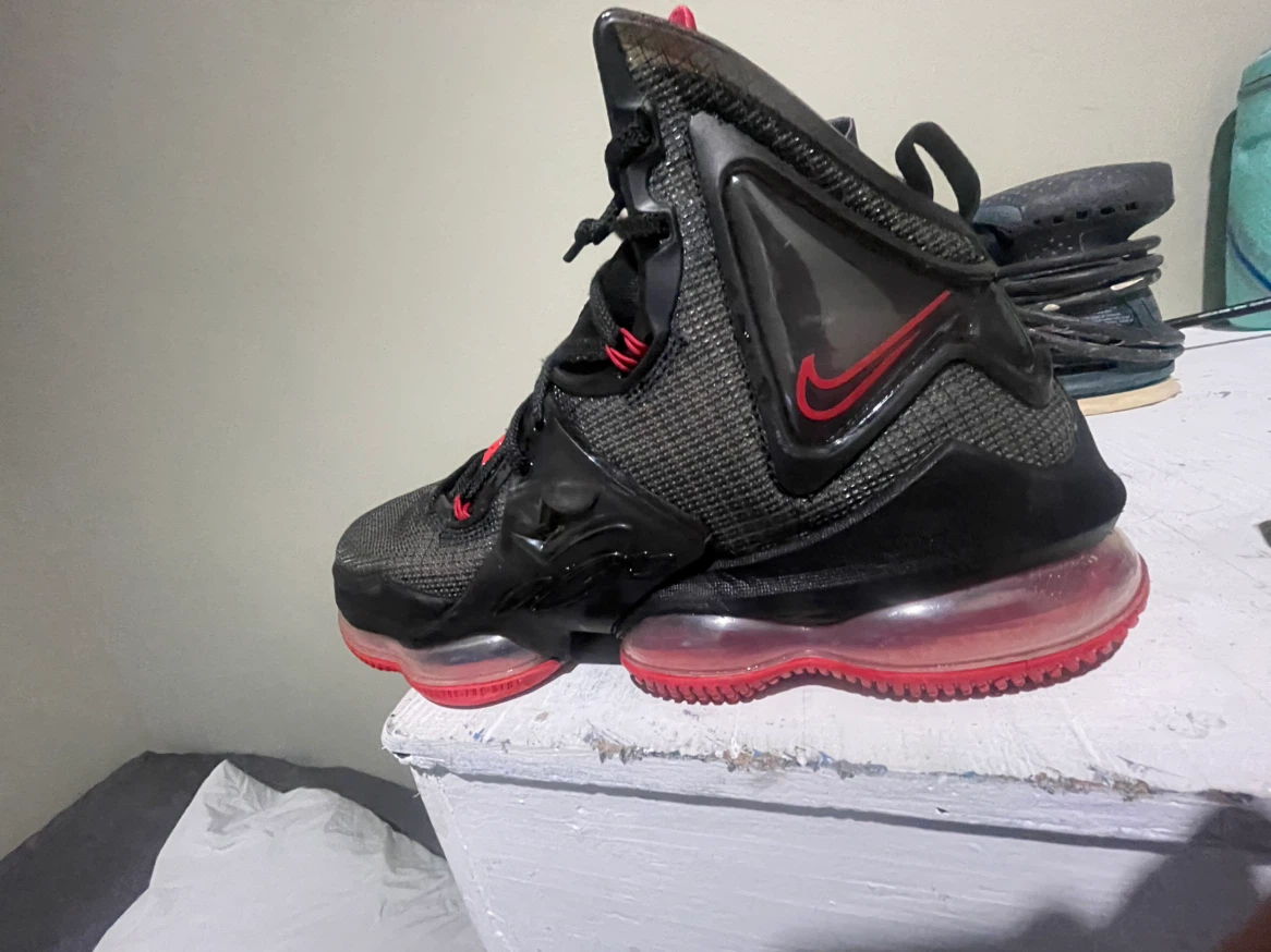 Nike LeBron 19 Bred Sneakers - photo 2