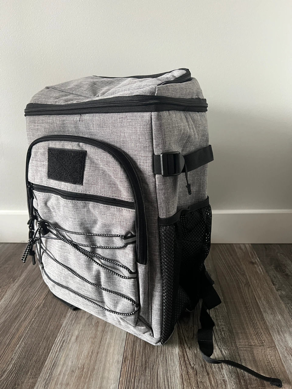 Insulated cooler backpack 25L