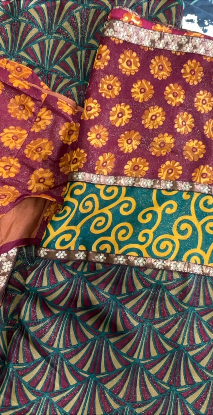 Traditional Embroidered Floral Sari with Blouse