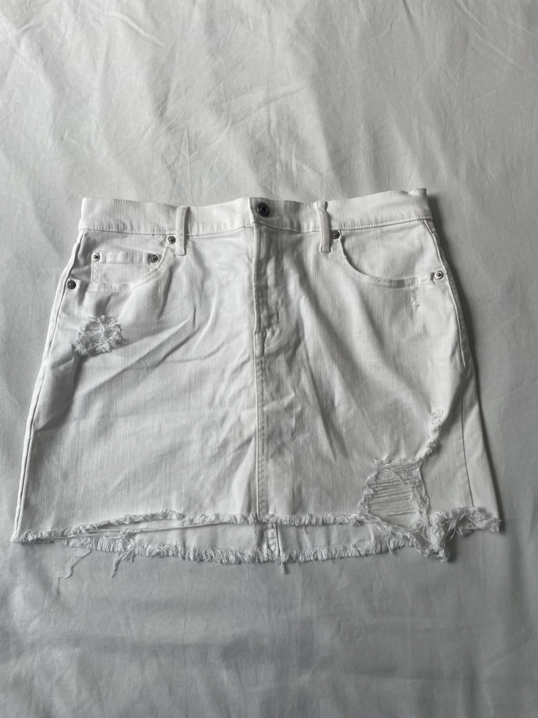 Gap White Denim Distressed Skirt