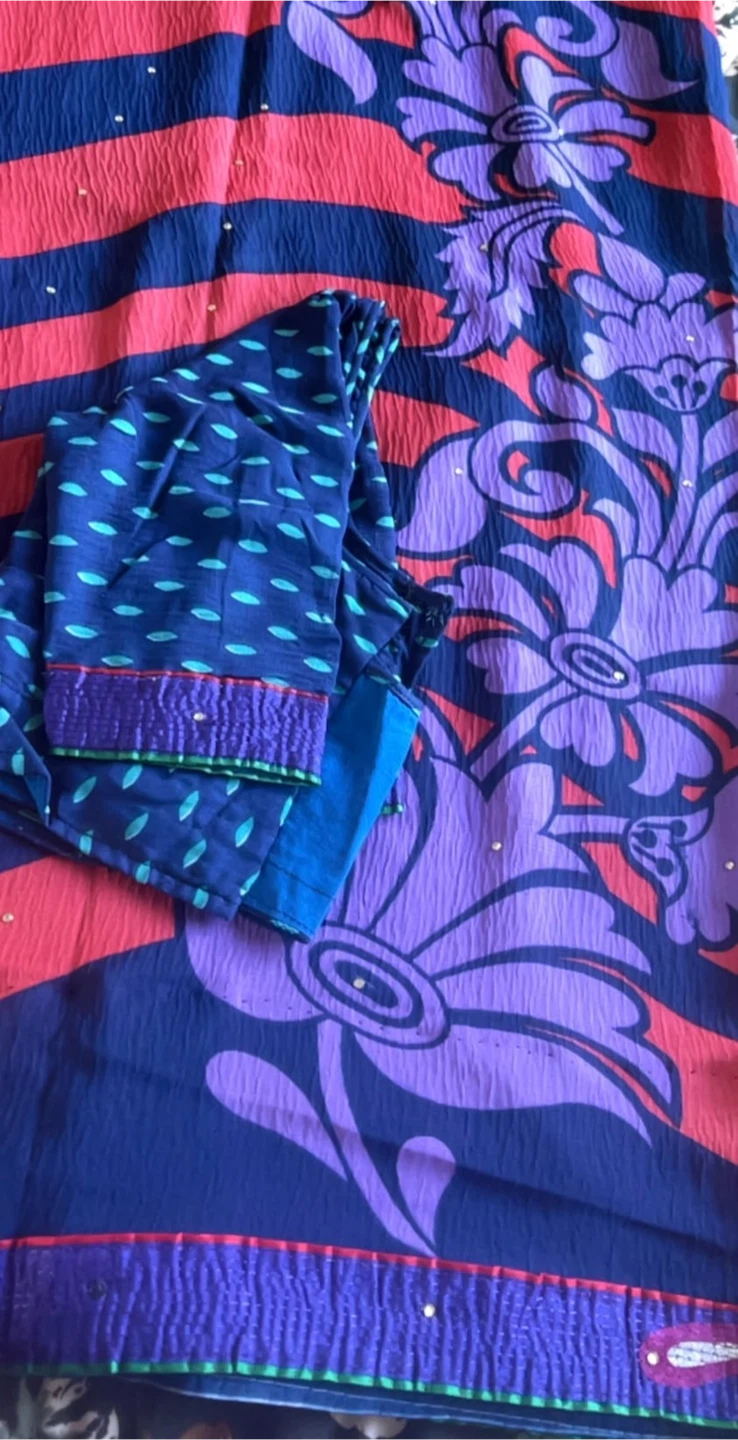 Floral Saree with Blouse