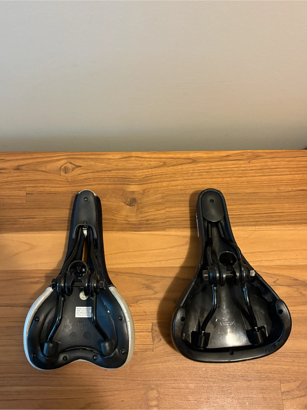 Two Schwinn Bicycle Seats - photo 3