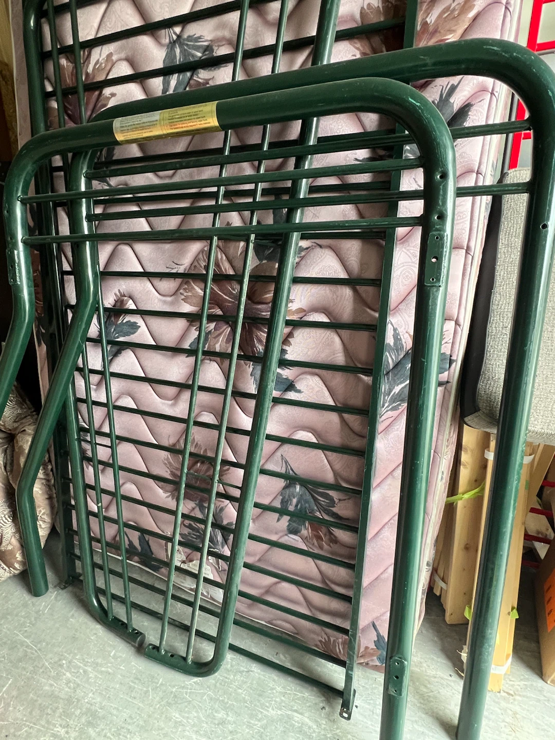 Twin over Double Green Metal Bunkbed *Can Deliver* - photo 4