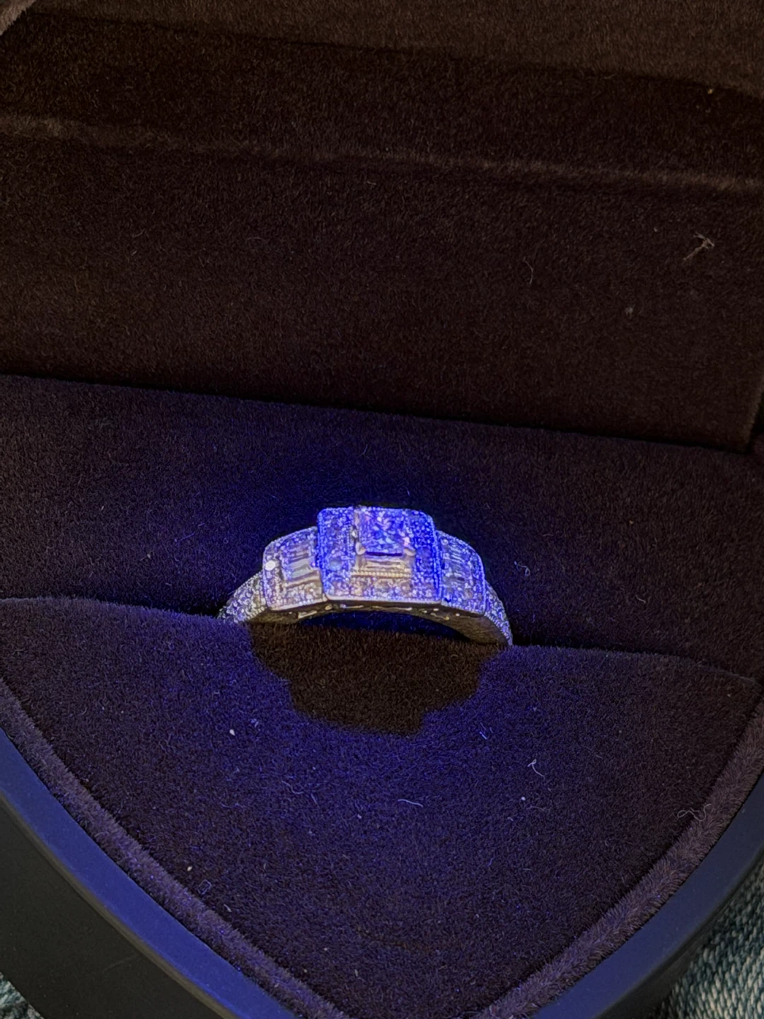 14k white gold diamond engagement ring