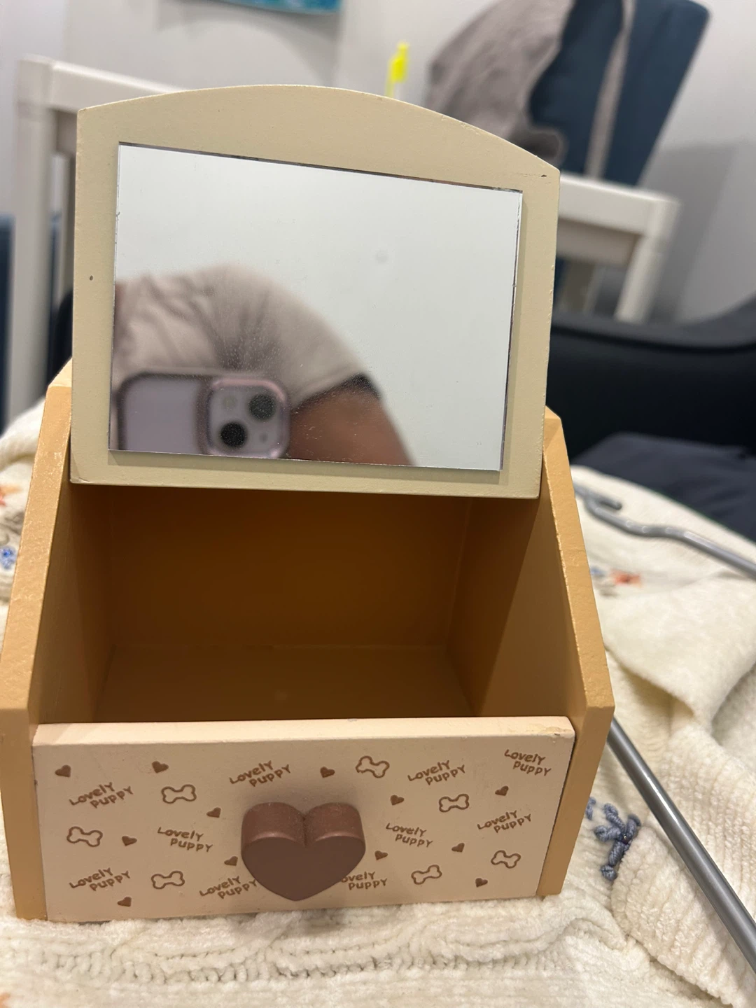 Lovely Puppy Wooden Keepsake Box with Mirror - photo 2