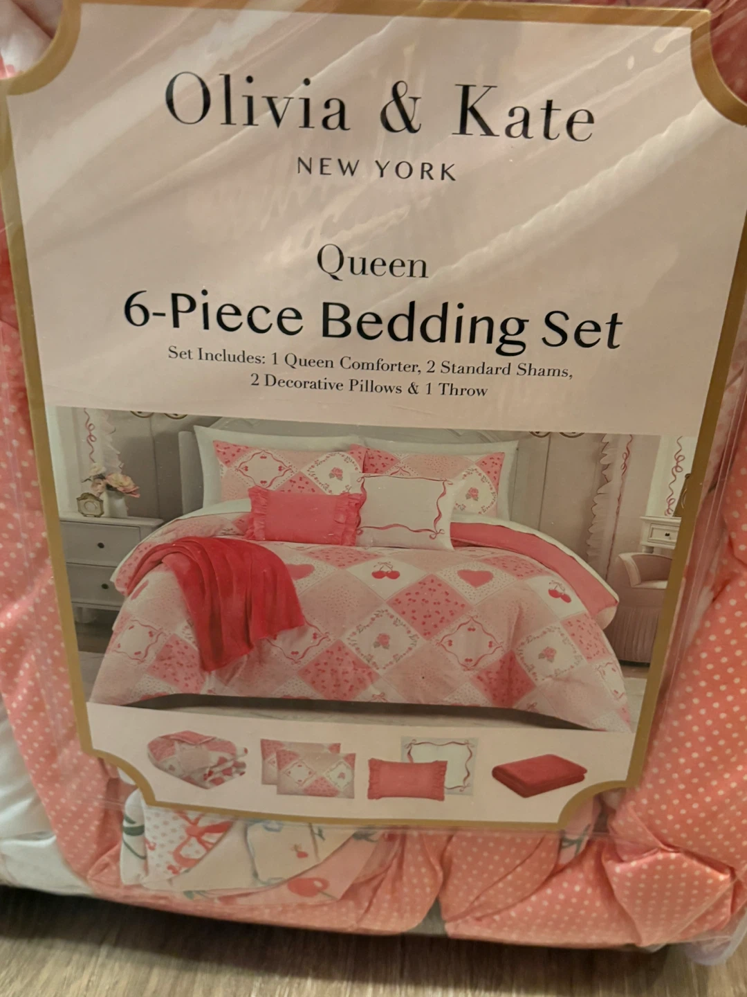 Olivia & Kate 6-Piece Queen Bedding Set