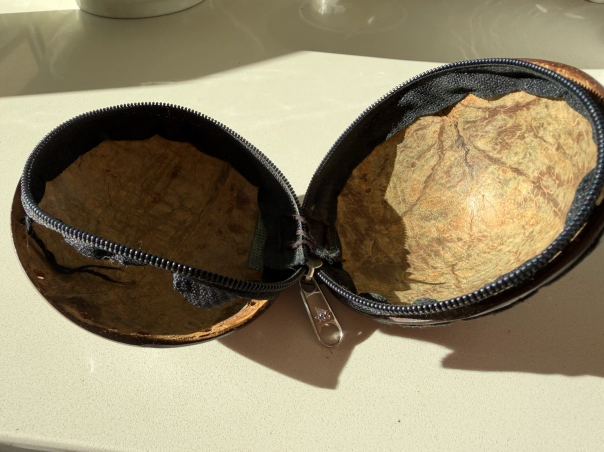 Coconut Shell Zippered Case for coins - photo 4