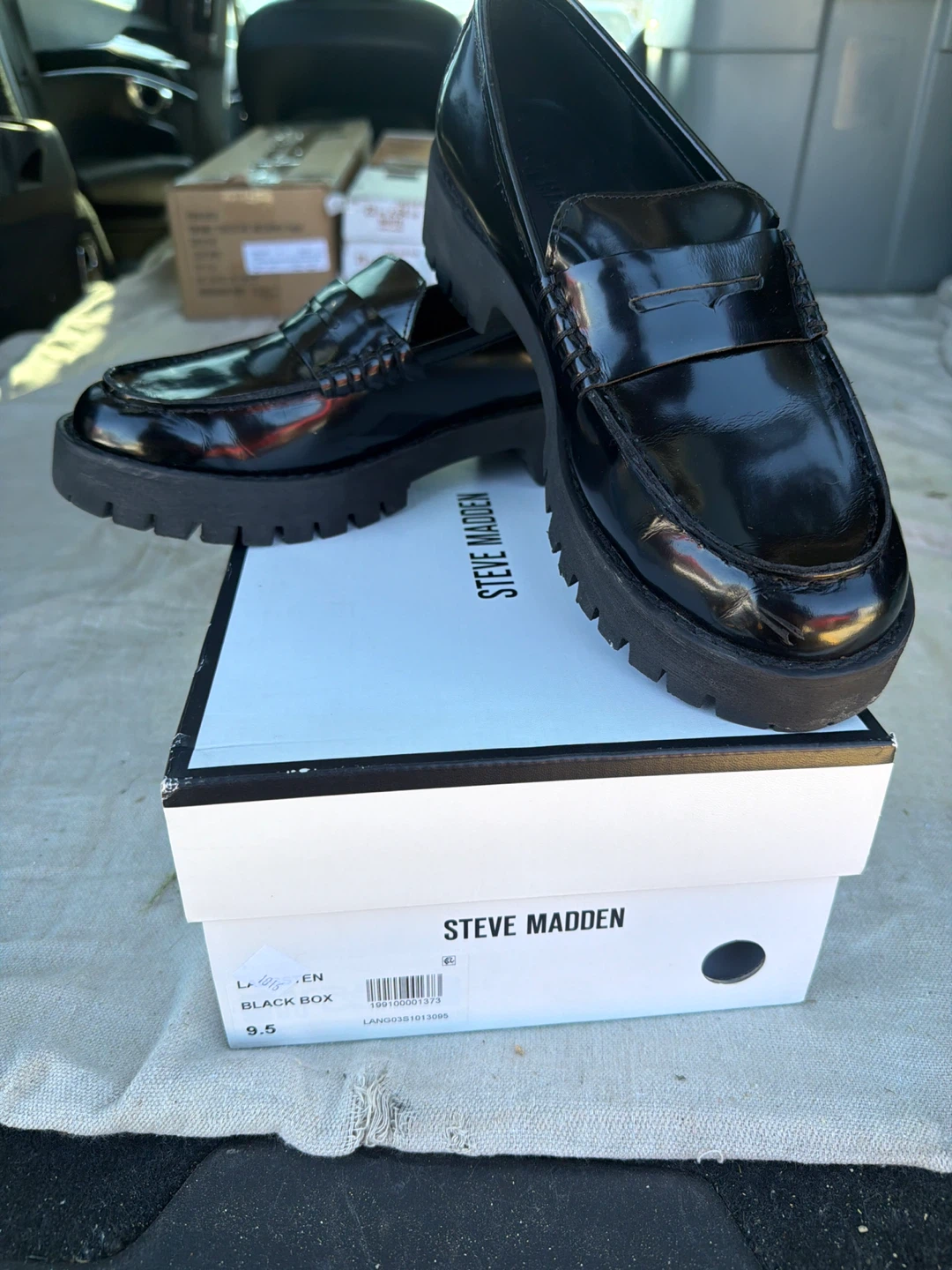 Steve Madden Black Loafers Size 9.5