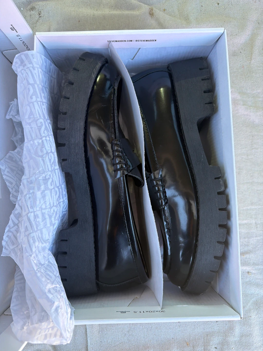 Steve Madden Black Loafers Size 9.5 - photo 4
