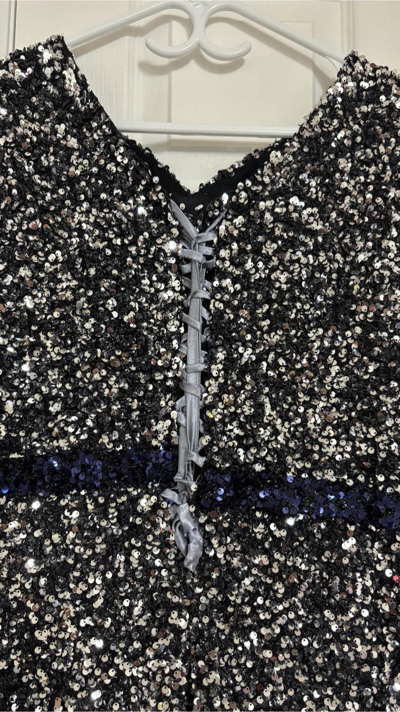 Sequin Evening Gown with Blue Tulle Sleeves - photo 3