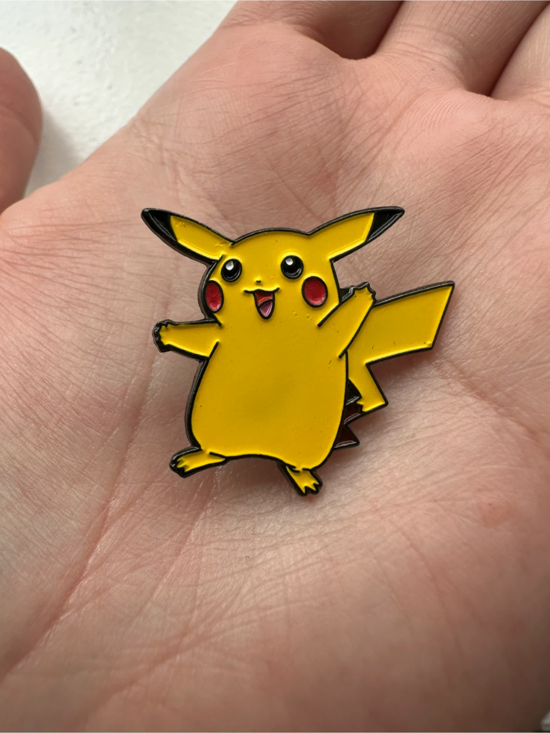 Pokemon Collector’s Pins Set of 3 - photo 3