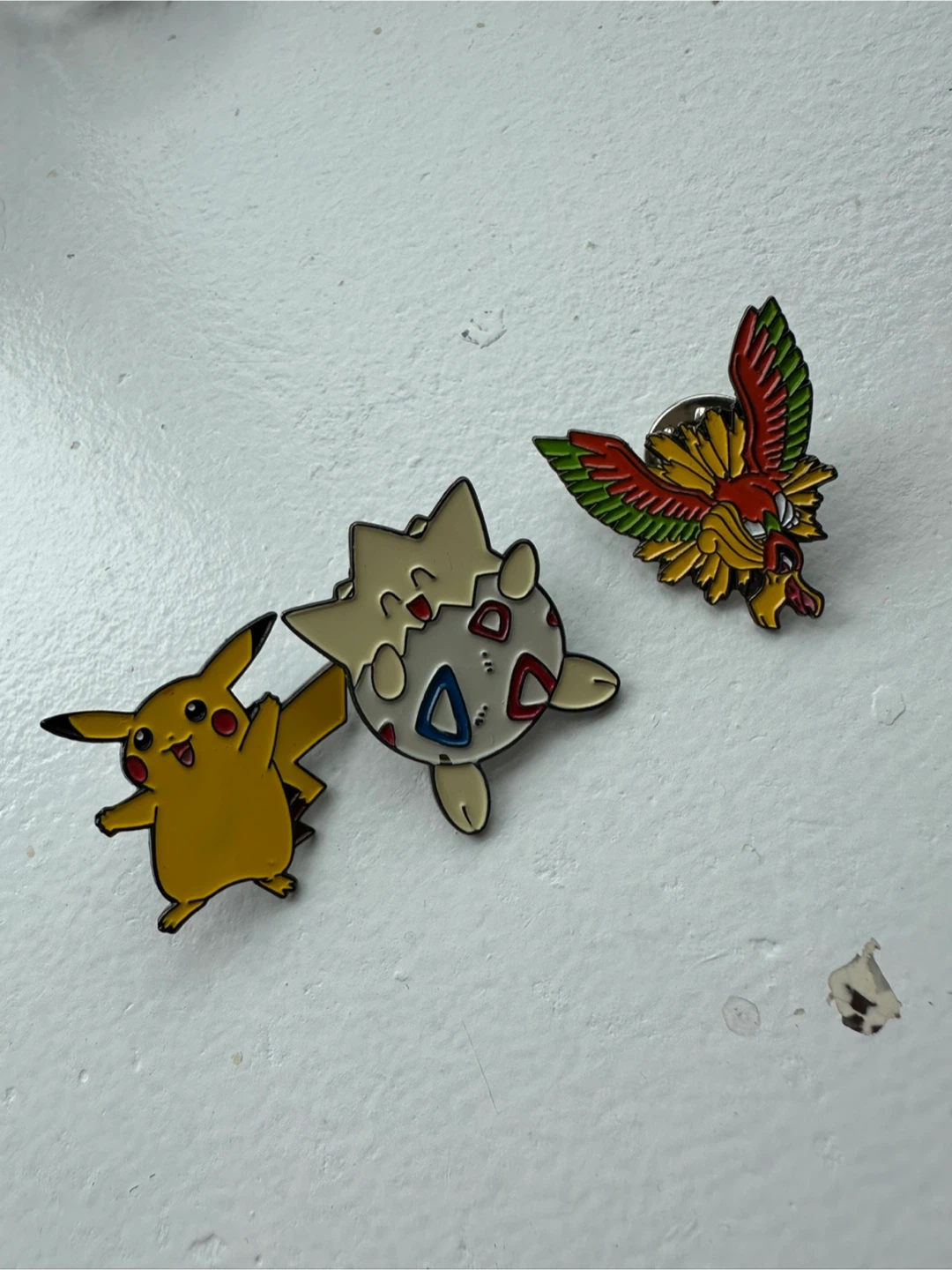 Pokemon Collector’s Pins Set of 3 - photo 5