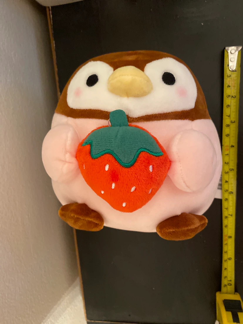 Takarajimasha Penguin Strawberry Plush - photo 3