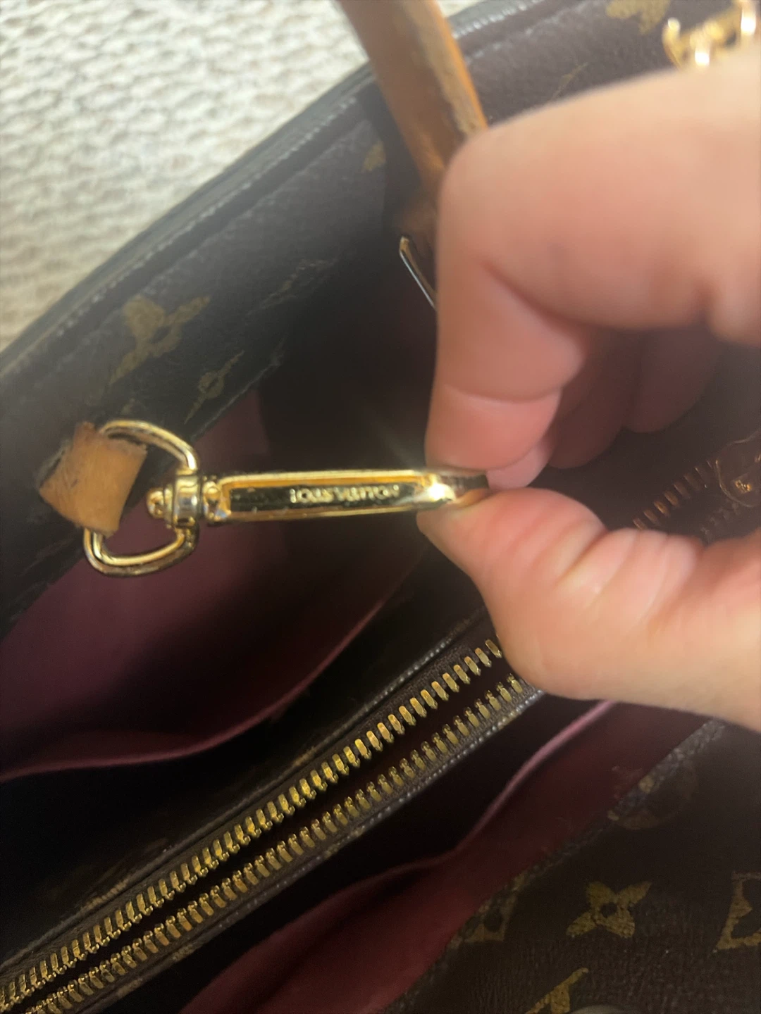 Louis Vuitton Monogram Handbag - photo 4