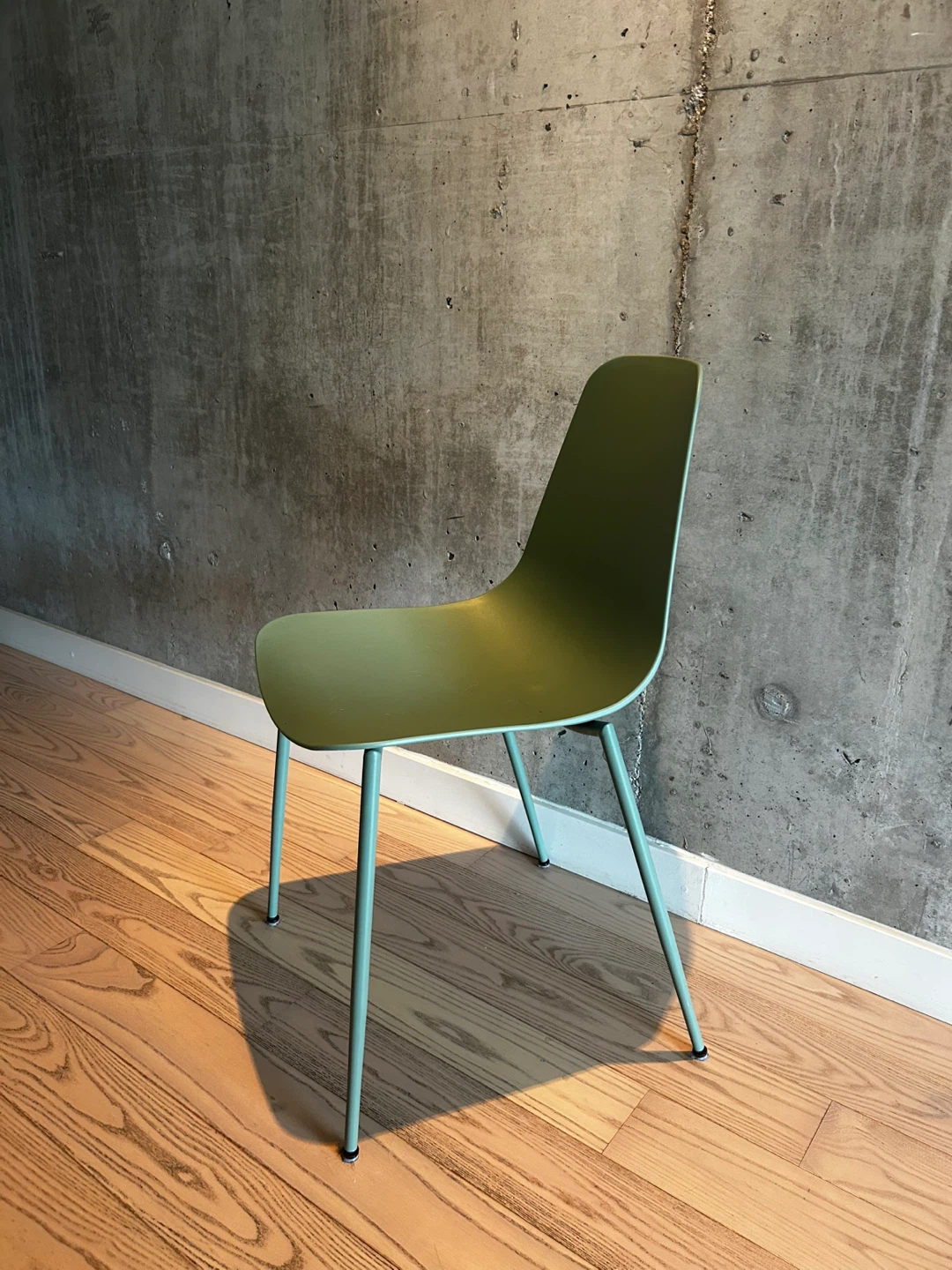 Set of 4 Sage Green Modern Dining Chairs