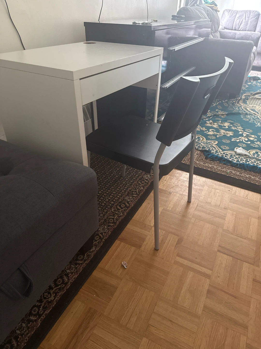 IKEA MICKE Desk - White