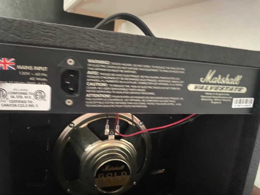 Marshall Valvestate VS15R Guitar Amplifier - photo 3