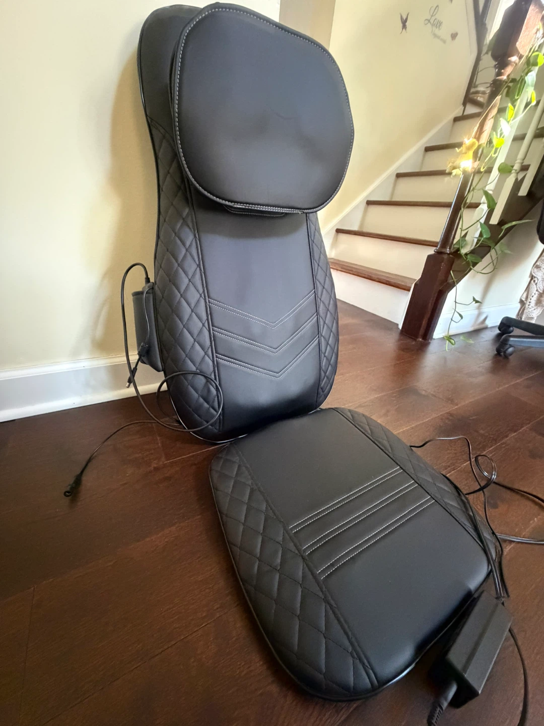 RENPHO Back and Neck Massage Seat Cushion - photo 2