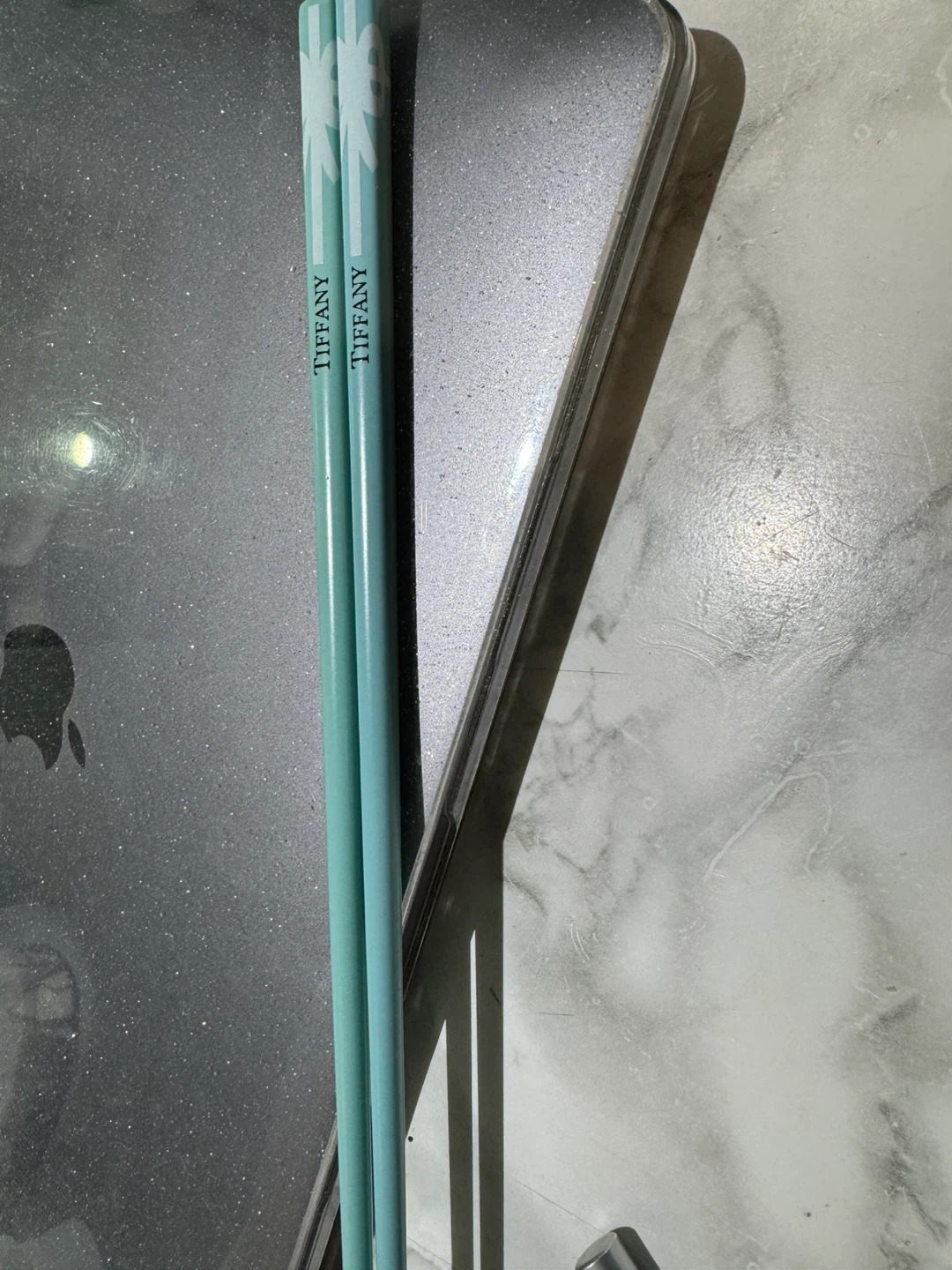 New: Tiffany & Co. Ceramic Chopsticks - photo 2