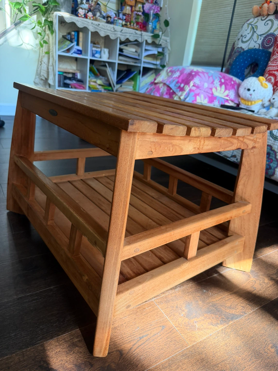 Solid Wood Slat Side Table - photo 2