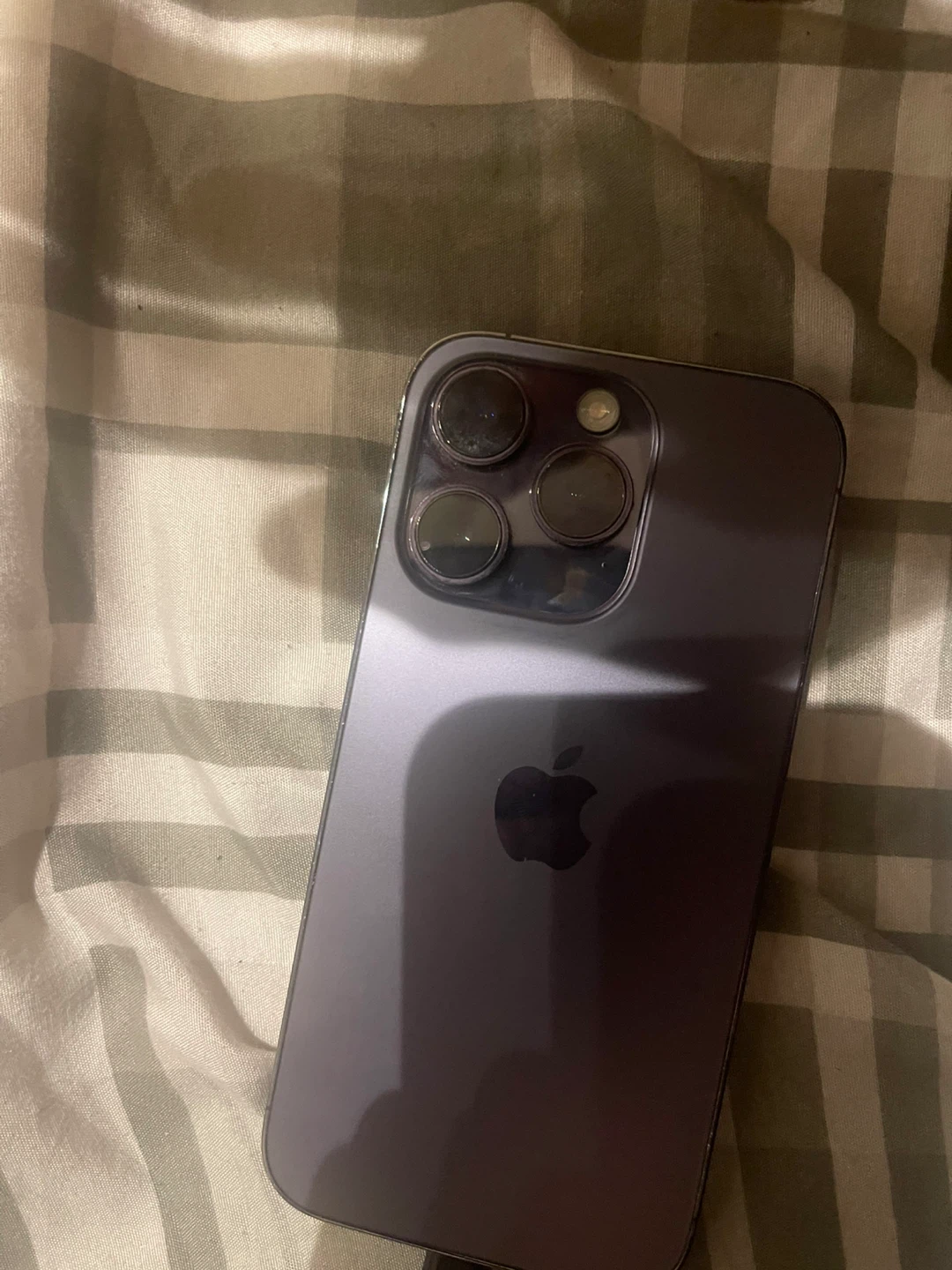 Apple iPhone 14 Pro