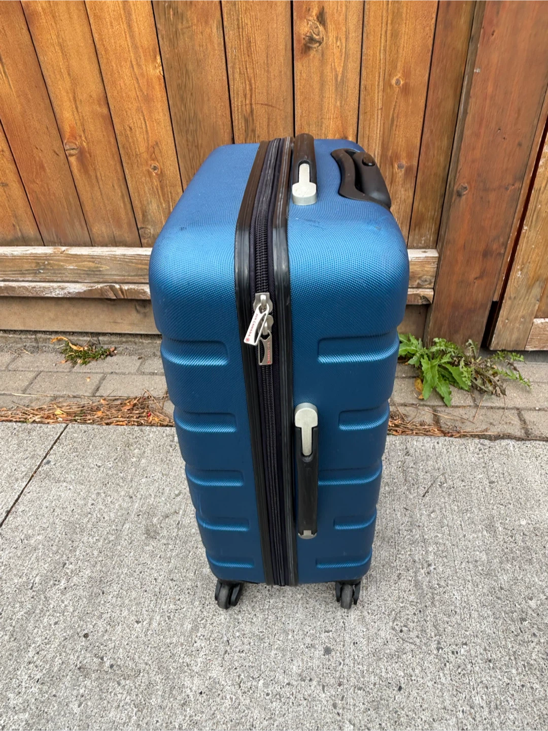 Medium Check in Vibes Blue Hard-Shell Carry-On Luggage - photo 3