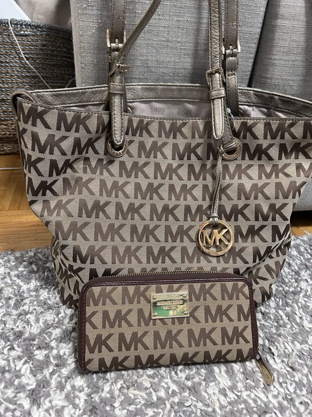 Michael Kors Tote Bag and Wallet Set
