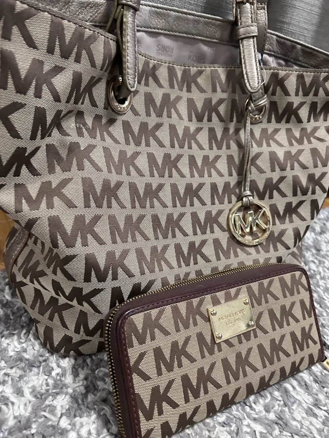 Michael Kors Tote Bag and Wallet Set - photo 3