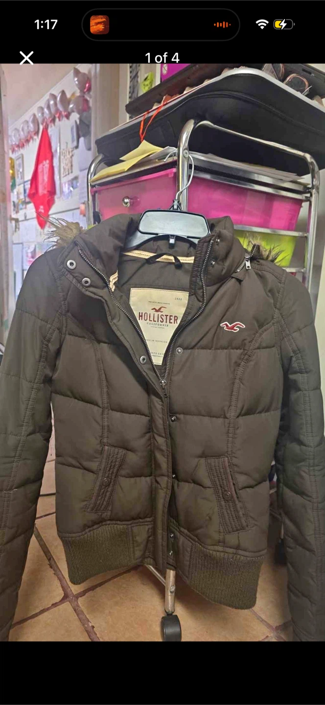 Hollister brown Green Puffer Jacket