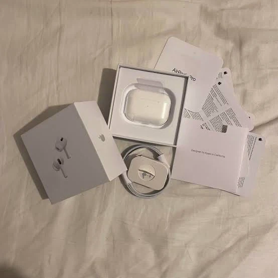 Apple AirPods Pro - photo 2