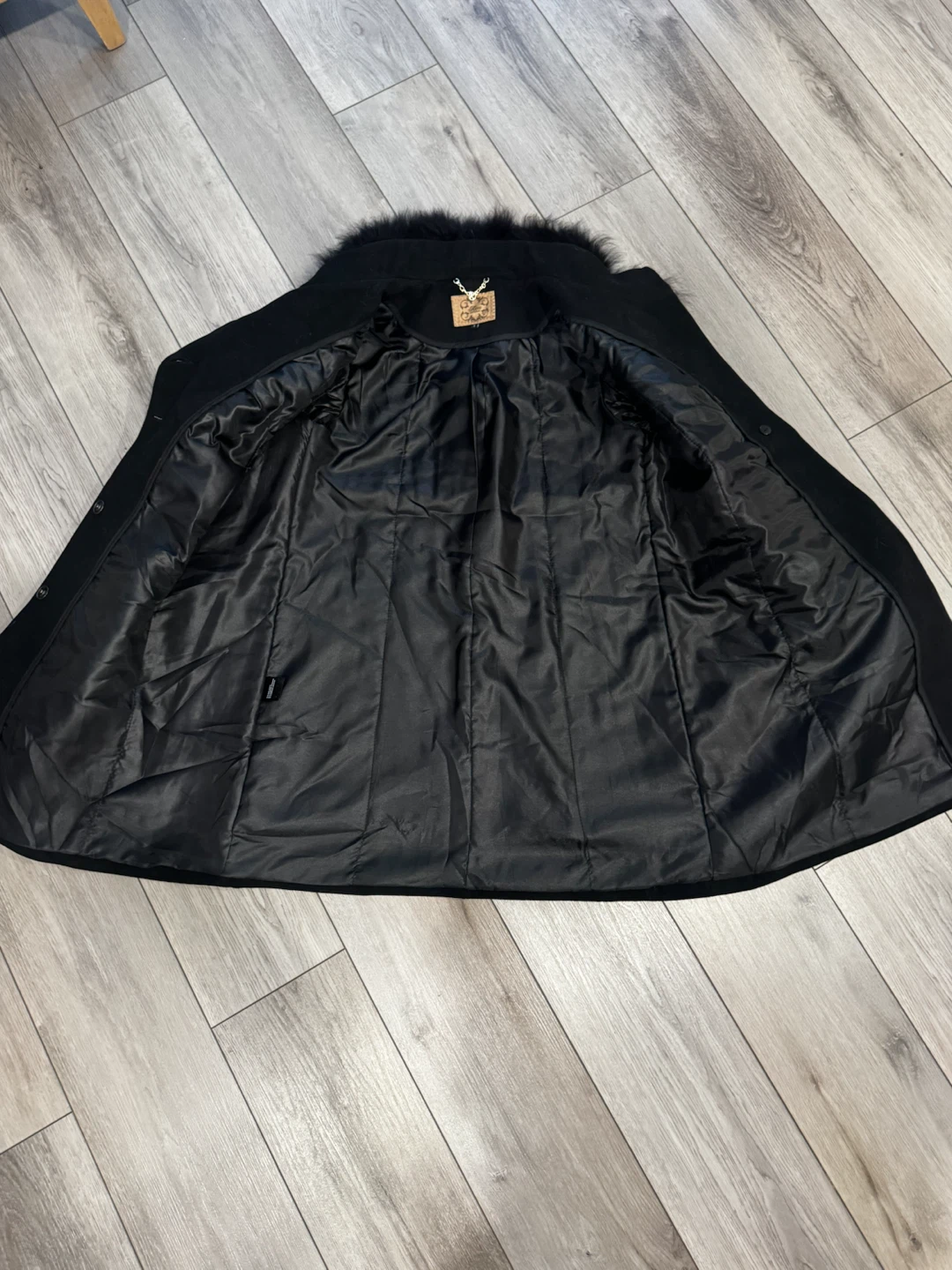 Black wool blend coat with faux fur collar - photo 2