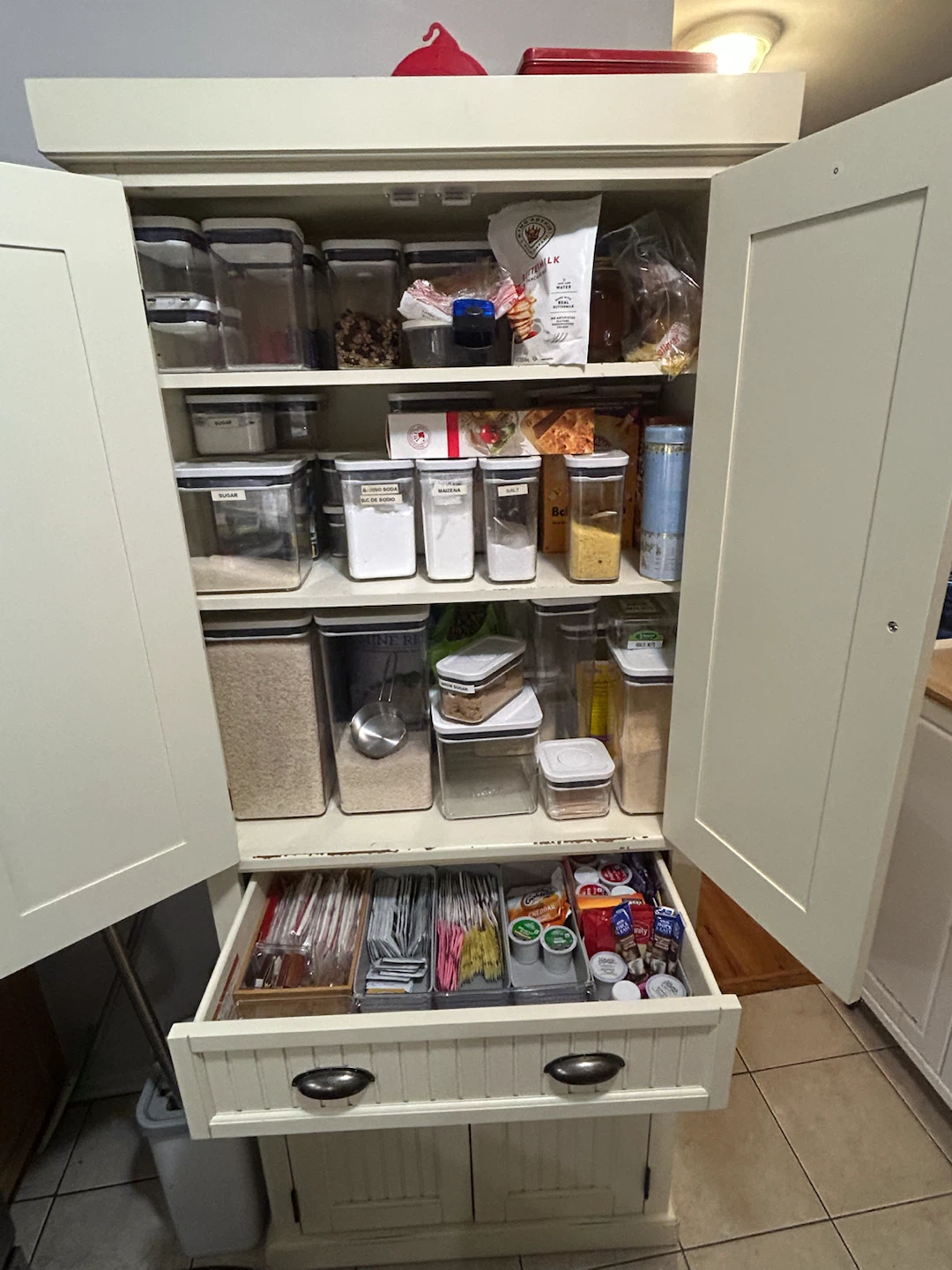 White Farmhouse Style Pantry Cabinet - photo 3