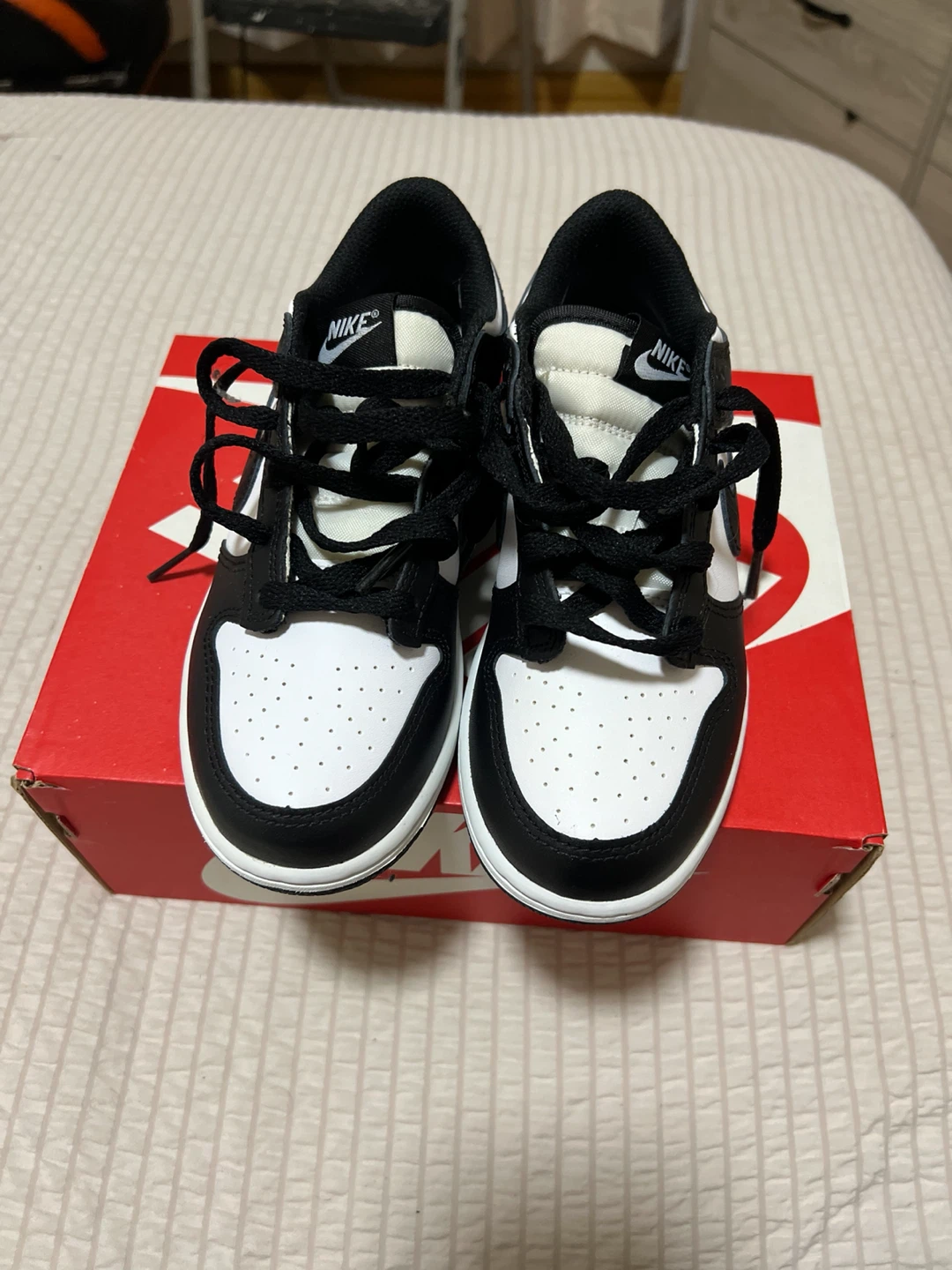 Nike Dunk Low (PS) Black and White