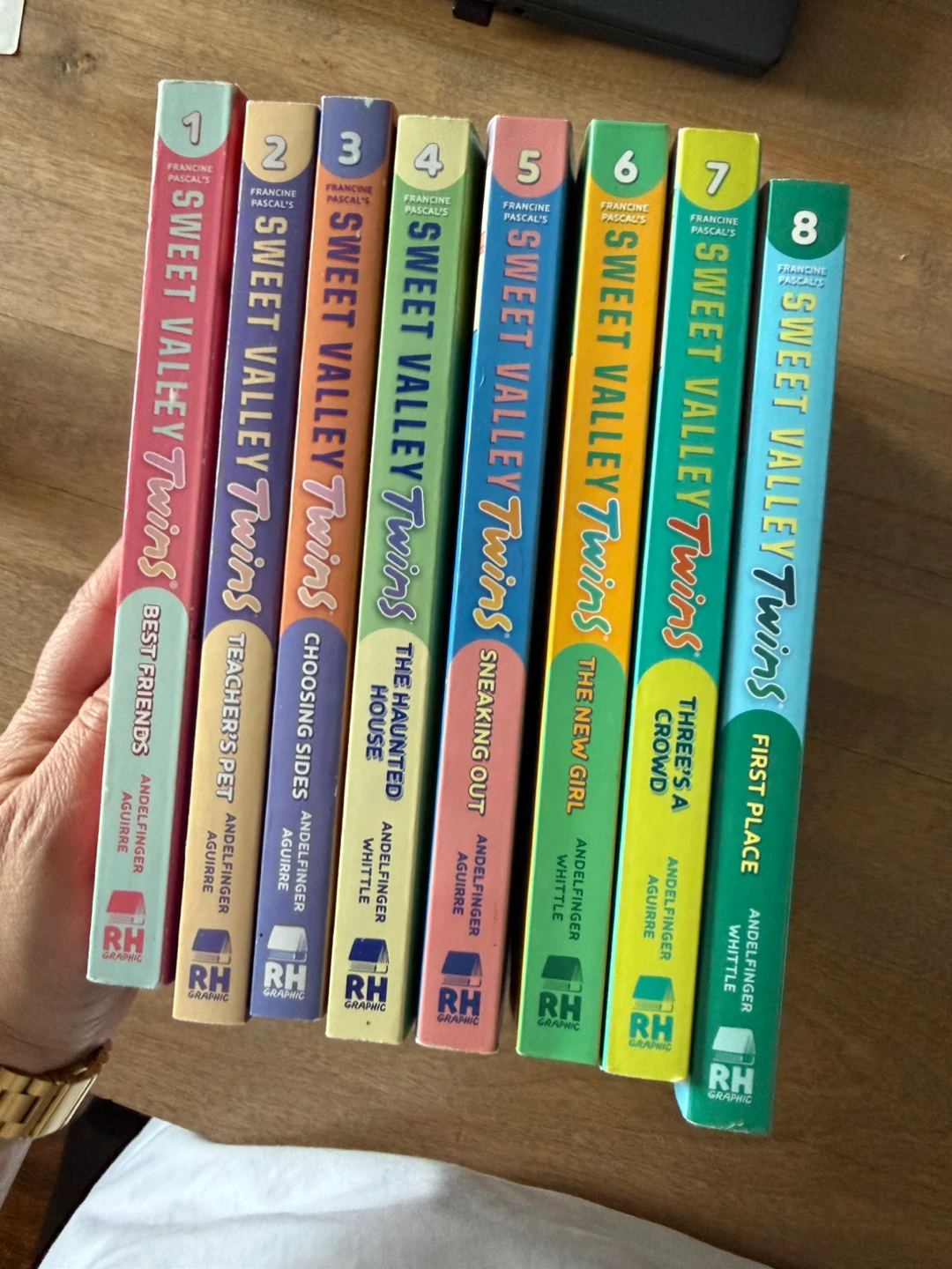 Sweet Valley Twins Graphic Novel Set (Books 1-8) - photo 2