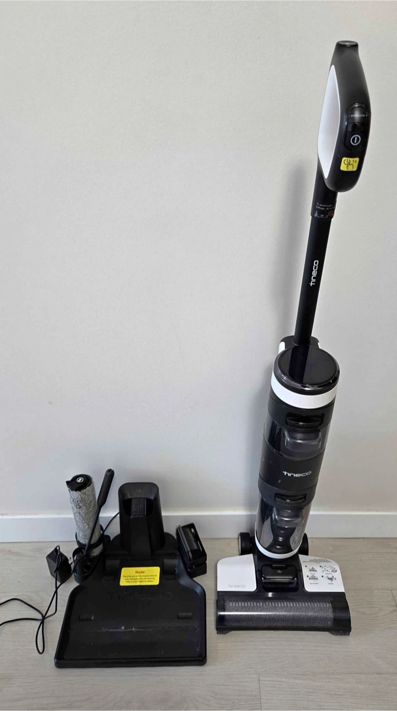 Like new Tineco FLOOR ONE S3 – Vacuum & Mop 2-in-1