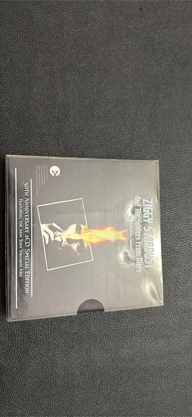 David Bowie Ziggy Stardust 30th Anniversary 2CD Edition - photo 2