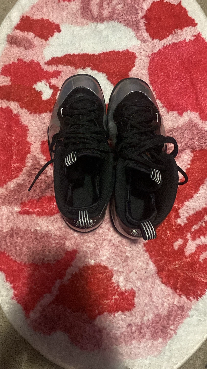 Nike Air Foamposite One Silver Sneakers - photo 2