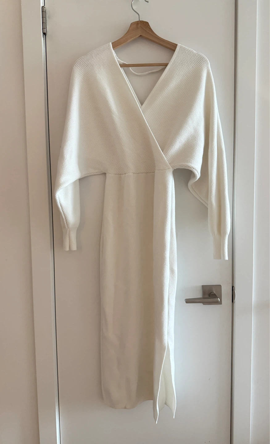 S/M White Knit Maxi Wrap Dress