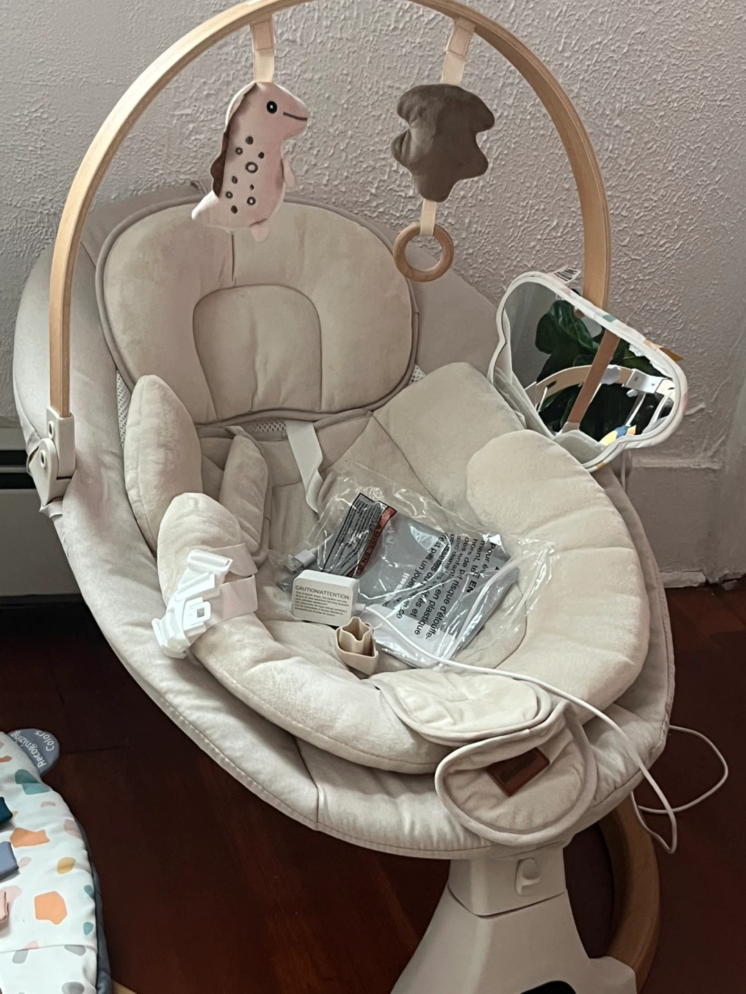 Monamii Automatic Baby Rocker