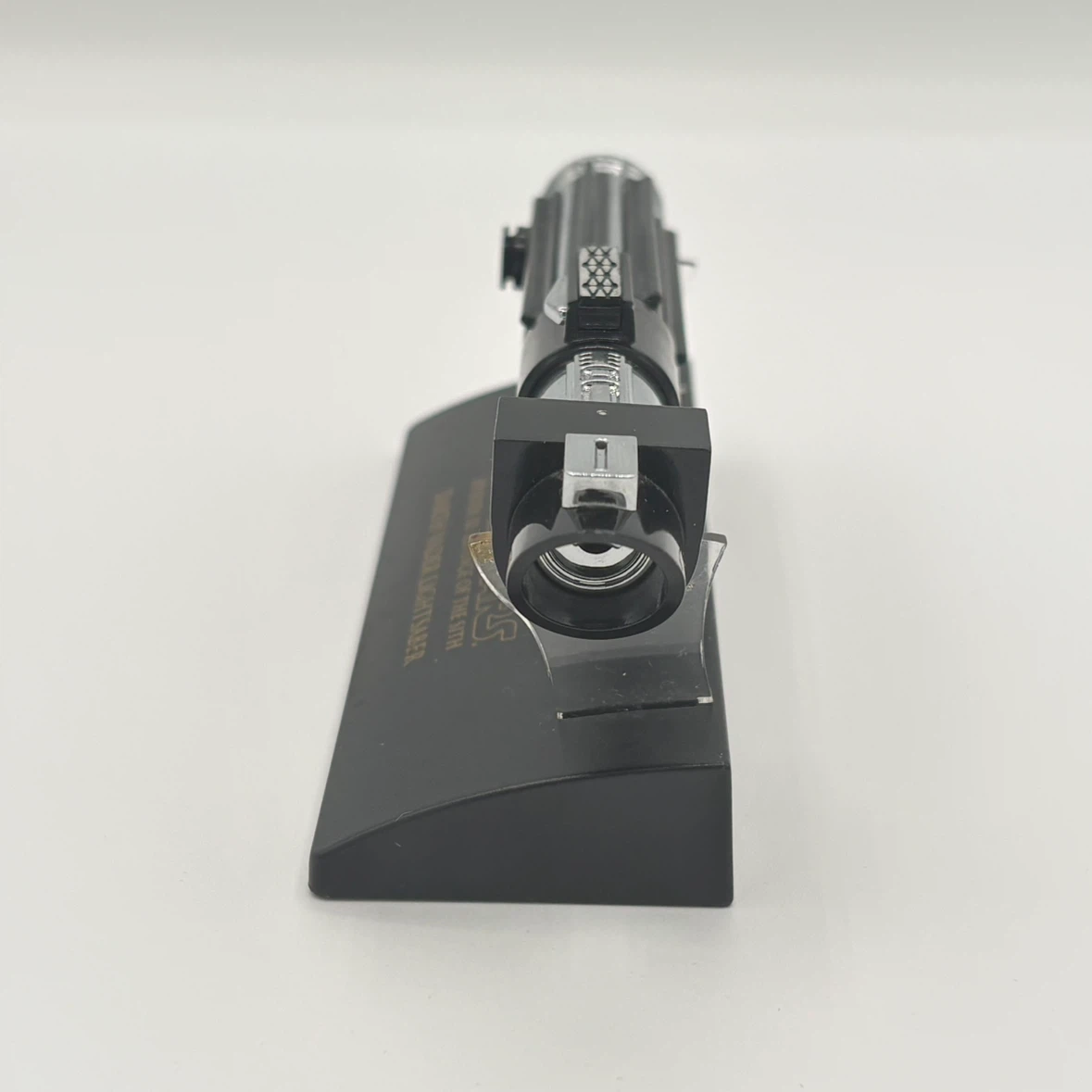 Master Replicas Darth Vader Lightsaber - photo 2
