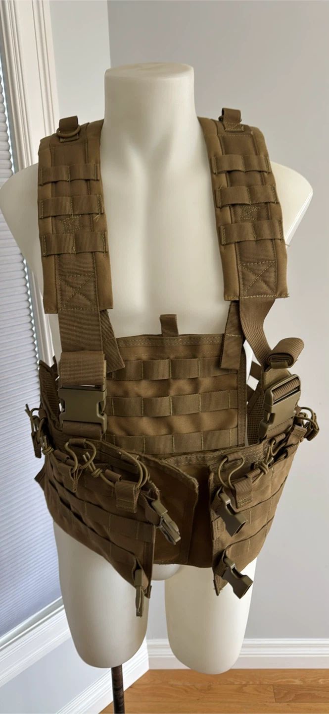 Tactical MOLLE Chest Rig Vest - photo 2