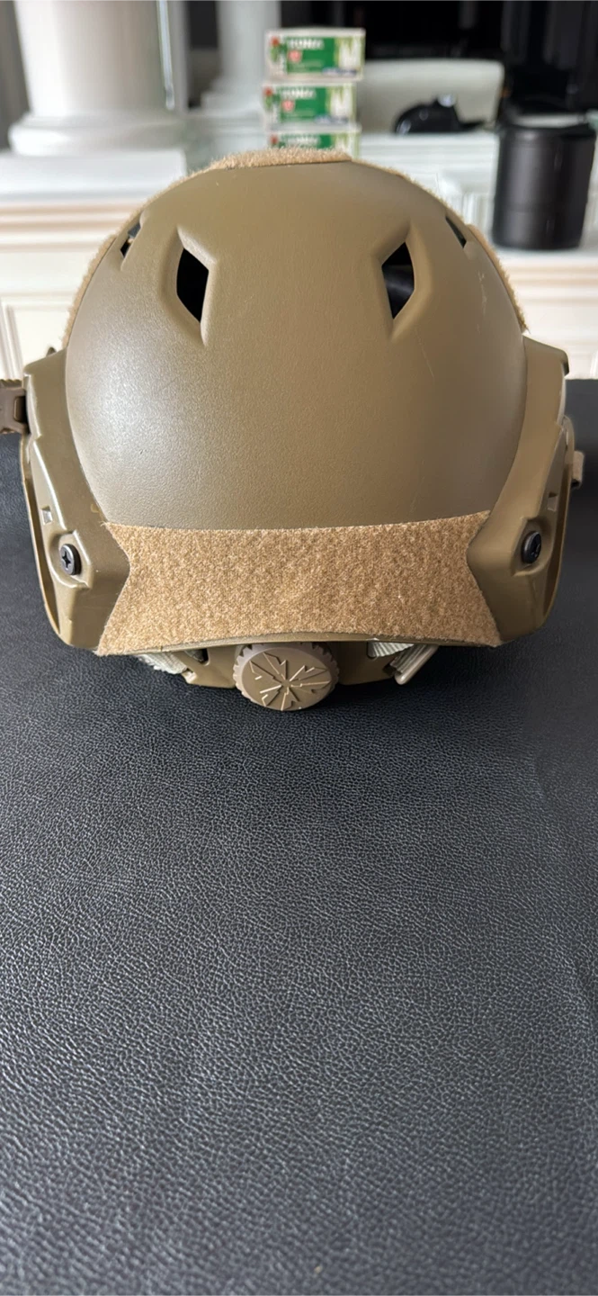 Tactical Helmet Tan