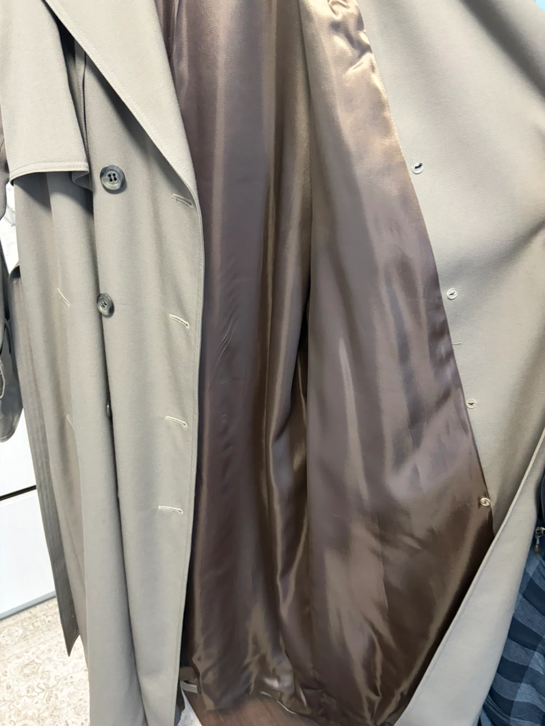 LIKE NEW Beige Trench Coat M/L - photo 3