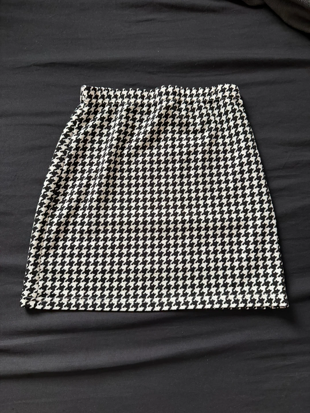 SHEIN Houndstooth Print Mini Skirt