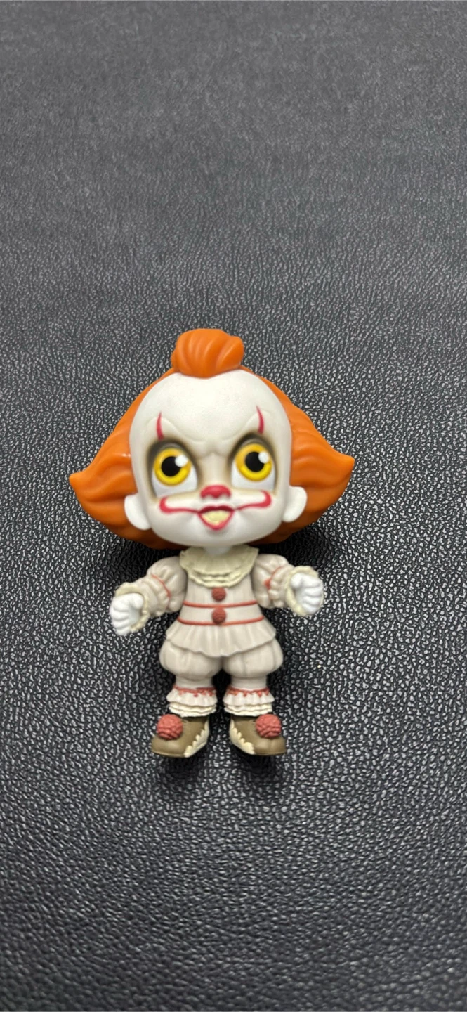 IT Pennywise Mini Vinyl Figure