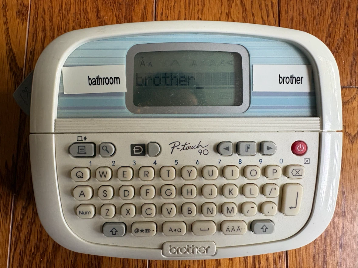 Brother P-touch 90 Label Maker with Tape - photo 4