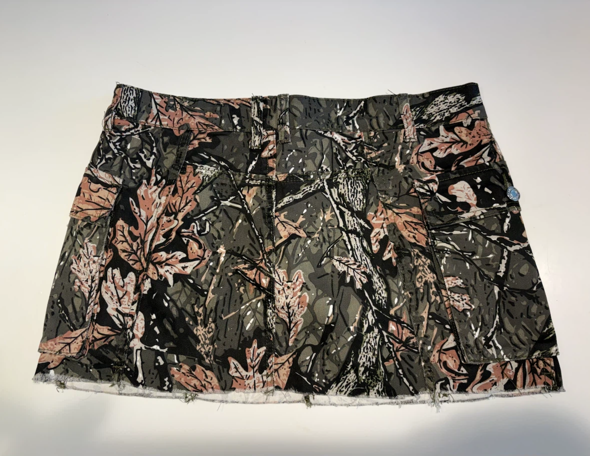 SHEIN Camouflage Cargo Mini Skirt size large - photo 2