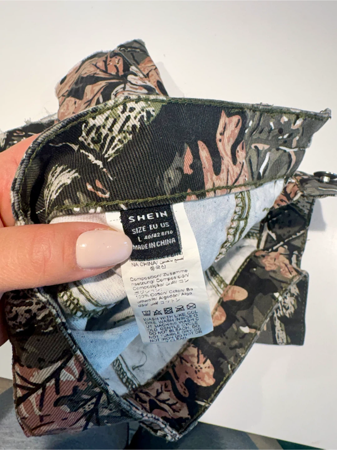 SHEIN Camouflage Cargo Mini Skirt size large - photo 3