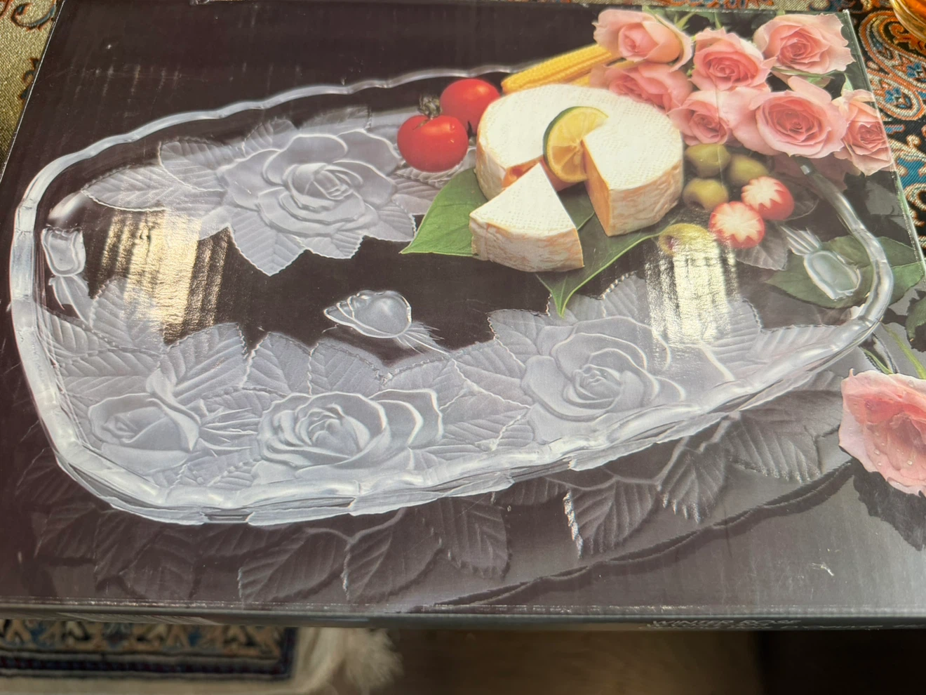 Studio Nova Winter Rose Oblong Hors D'Oeuvre Tray - photo 2