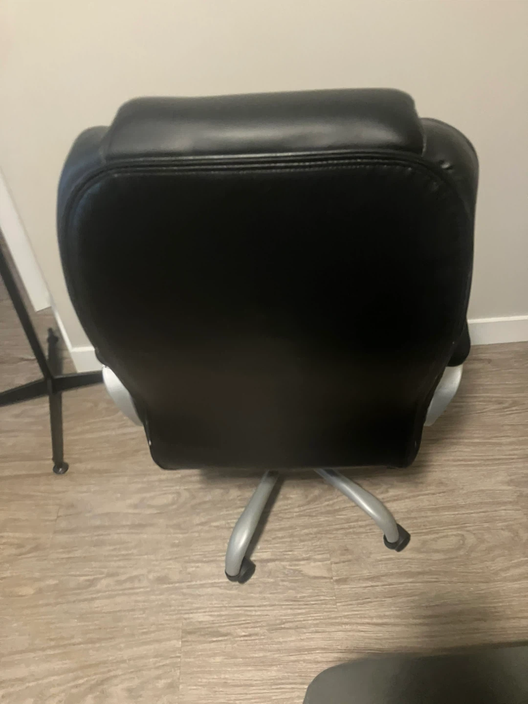 Black Office Chair - photo 2